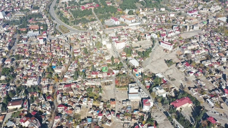 DULKADİROĞLU’NDAN 20 ORTA HASARLI YAPIYA GÜÇLENDİRME RUHSATI