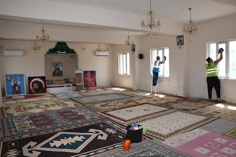 Büyükşehir, Kurban Bayramı öncesinde ibadethaneleri temizliyor