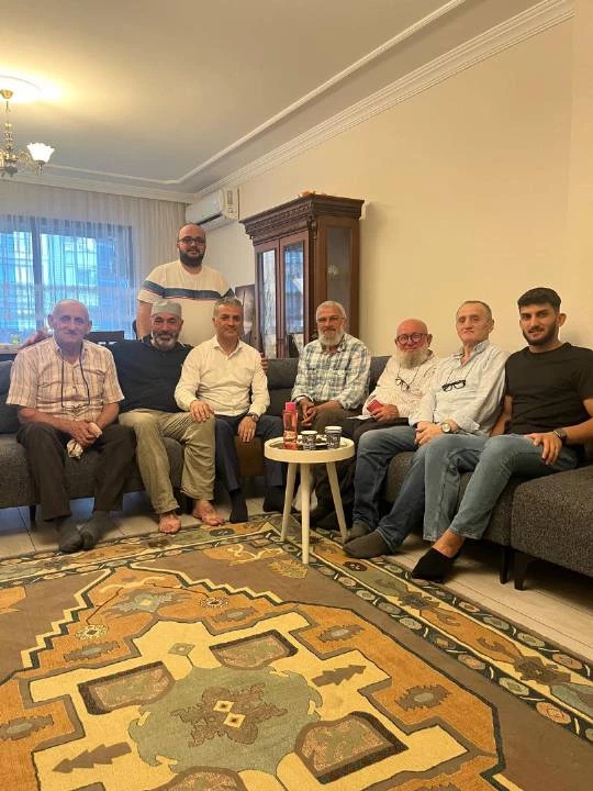 BAŞKANIMIZ HAC İBADETİNİ TAMAMLAYAN HEMŞEHRİLEMİZİ ZİYARET ETTİ