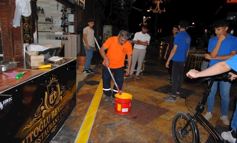 Büyükşehir’den Kaldırım İşgaline Çizgi Önlemi