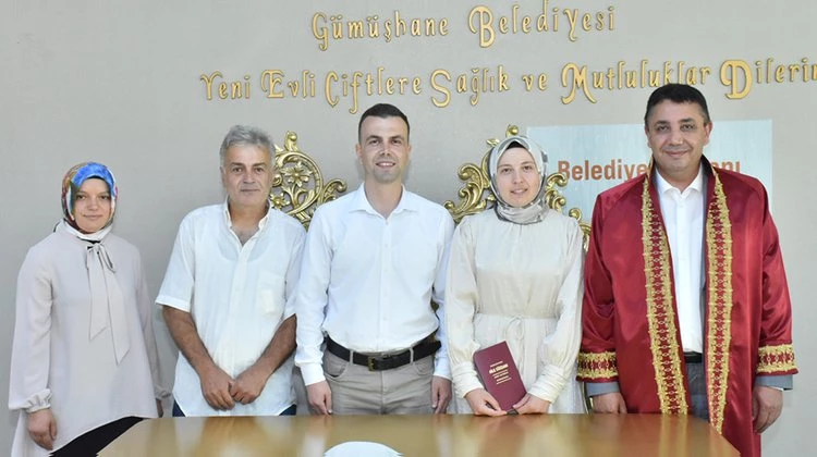 BAŞKANIMIZ, EMİNE MAZ İLE RESUL MİMAROĞLU ÇİFTİMİZİN NİKAHLARINI KIYDI