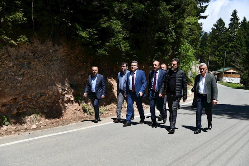 ÇAL MAĞARASI’NDA OTOPARK SORUNU ÇÖZÜLÜYOR