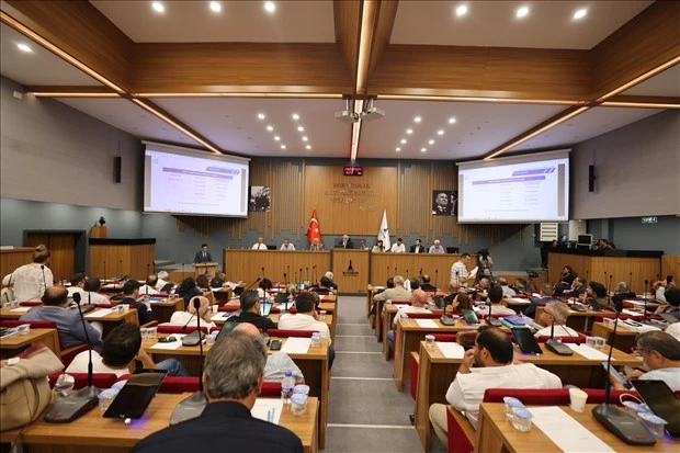 İzmir’de su tarifelerine yeni düzenleme