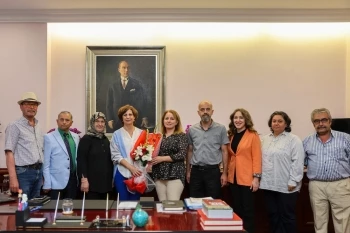 BİZİM İÇİN BAŞ TACISINIZ