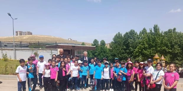 Belediyemiz Öğrencilerin Yüzünü Güldürüyor