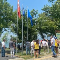 Bursa sahillerinde ‘Mavi Bayrak’ dalgalanıyor