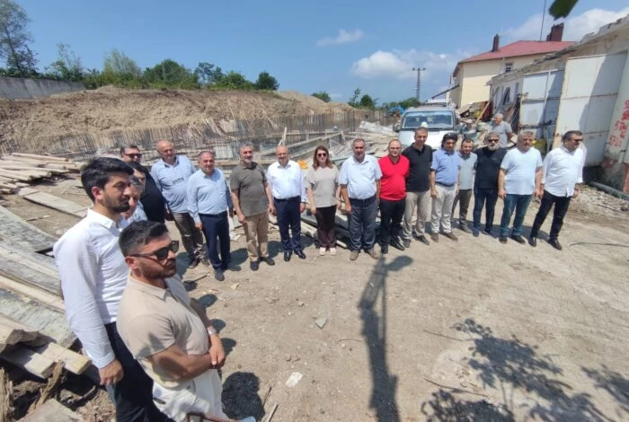 ÜNYE’DE DEVAM EDEN ULAŞIM, KÜLTÜR VE SAĞLIK YATIRIMLARI YERİNDE İNCELENDİ