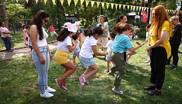 Çocuklar Ayaklarını Yerden Kesen Oyunlarla Tanıştı