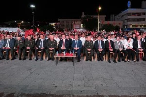 15 Temmuz Demokrasi ve Milli Birlik Günü dolayısıyla Dörtyol Cumhuriyet Meydanı