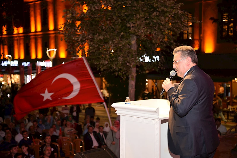 DÜŞMAN POSTALINA BU TOPRAĞI ÇİĞNETMEYİZ!