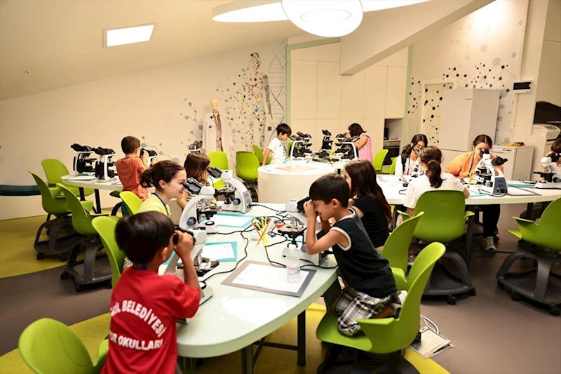 Çocuklar, Büyükşehir ile bilime yolculuk yaptı