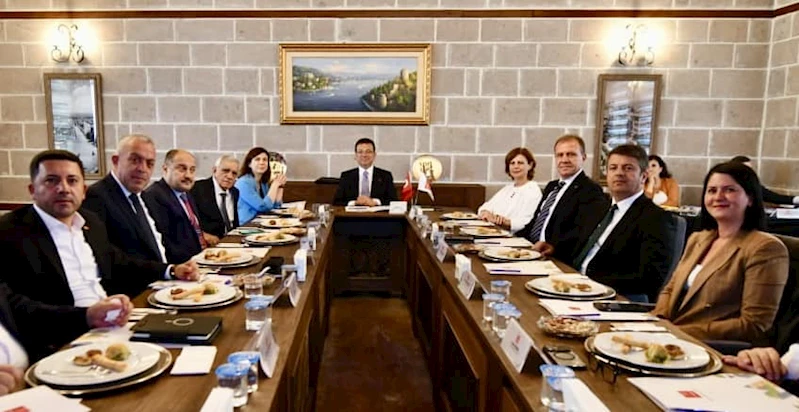 BELEDİYE BAŞKANIMIZ BİLGEHAN ERDEM, TÜRKİYE BELEDİYELER BİRLİĞİ BAŞKANI EKREM İMAMOĞLU