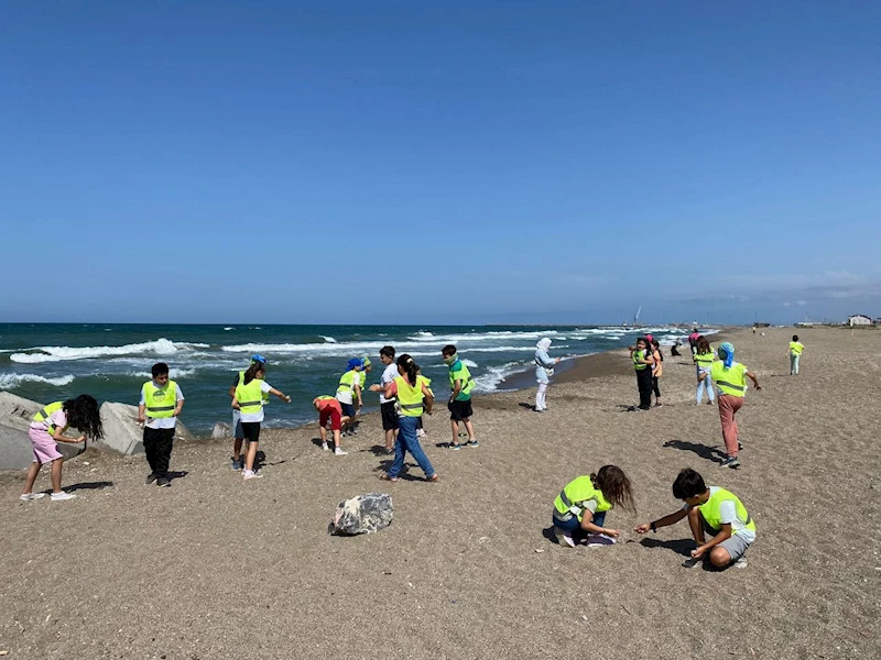 Depremi yaşayan minikler Sakarya’nın doğal güzelliklerine hayran kaldı