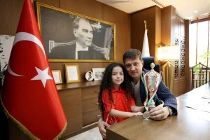 AVRUPA 2.’Sİ KUMSAL’DAN BAŞKANIMIZ AKAY’A ZİYARET