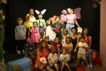 ÇOCUKLARIN HAYALLERİ      KUKLA ATÖLYESİNDE CANLANIYOR