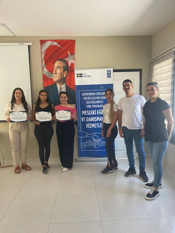 3D PRİNTER ATÖLYESİNDE İLK KURSİYERLER SERTİFİKALARINI ALDI