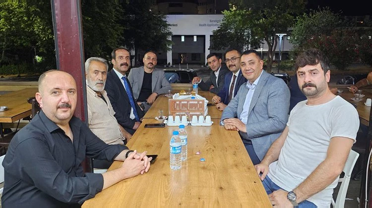 BAŞKANIMIZDAN, TRABZON KTÜ HASTANESİNDE TEDAVİ GÖREN KÖKSAL CANLI’YA ZİYARET