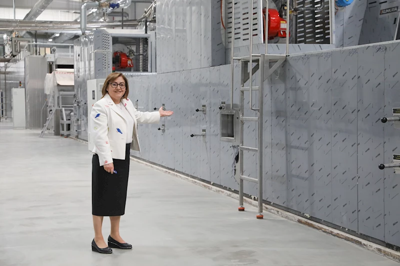 BAŞKAN ŞAHİN, HAYDİ HALK EKMEK FABRİKASINI ZİYARET ETTİ