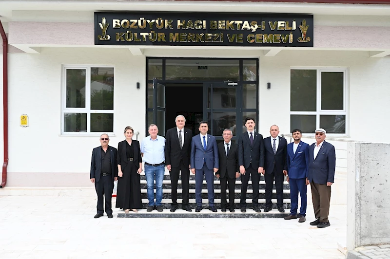 -VALİ AYGÖL VE BAŞKAN BAKKALCIOĞLU CEMEVİ’NDE İNCELEMELERDE BULUNDU