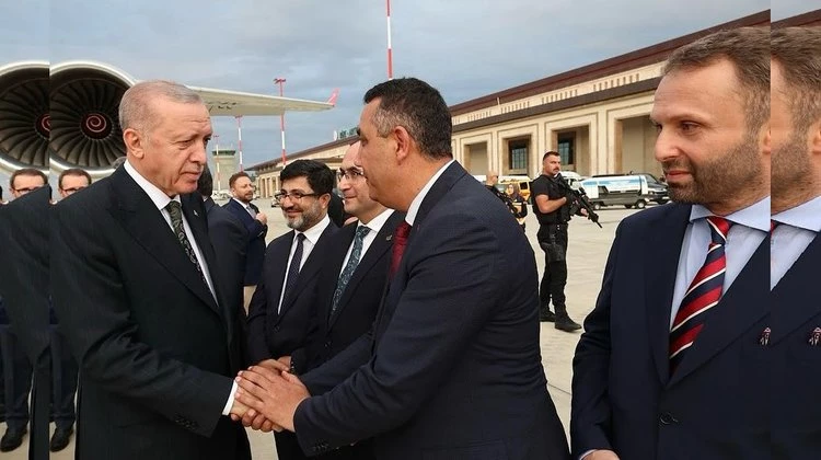 BAŞKANIMIZ, CUMHURBAŞKANIMIZ SAYIN RECEP TAYYİP ERDOĞAN’NI RİZE’DE KARŞILAMANIN ONURUNU YAŞADI