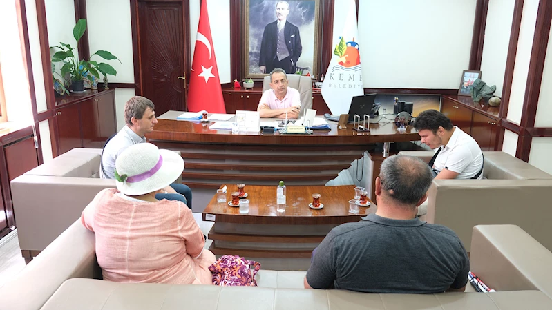 Türkiye Görme Engelliler Derneği Konya Şube Başkanı’ndan Baytekin’e ziyaret