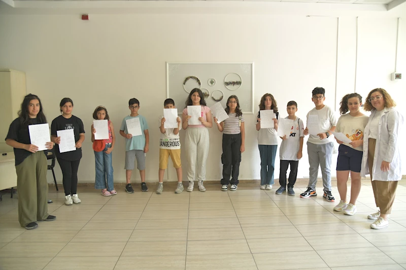 Minikler Geleceğe Mektup Yazdı