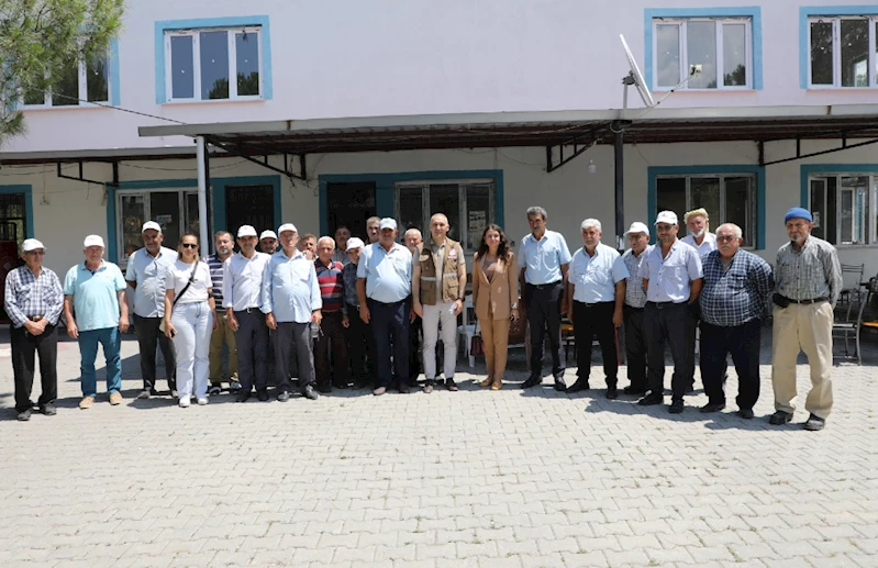 YUNUSEMRE ÜRETİCİSİNİN YANINDA