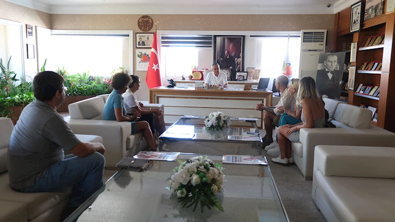 Hayvanseverlerden Başkan Topaloğlu’na ziyaret