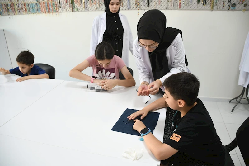 ENGELSİZ YAŞAM MERKEZİ ENGELLİ BİREYLER VE AİLELERİ İÇİN MUTLU VE DESTEKLEYİCİ BİR YAŞAM ALANI OLMAYA DEVAM EDİYOR