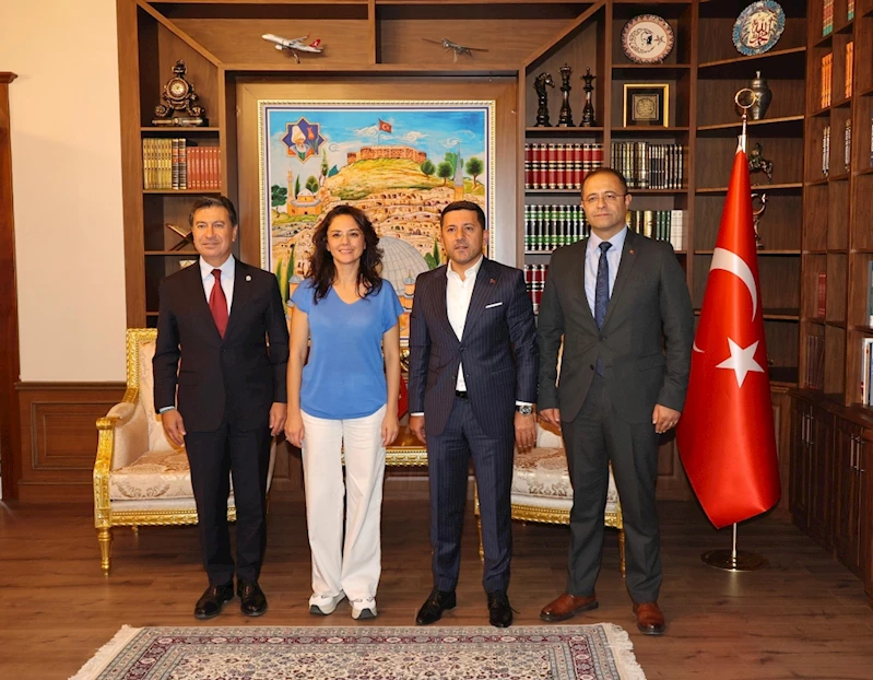 Muğla Büyükşehir Belediye Başkanı Aras, İbb Genel Sekreter Yardımcısı Polat Ve Menteşe Belediye Başkanı Köksal’dan Rasim Arı’ya Ziyaret