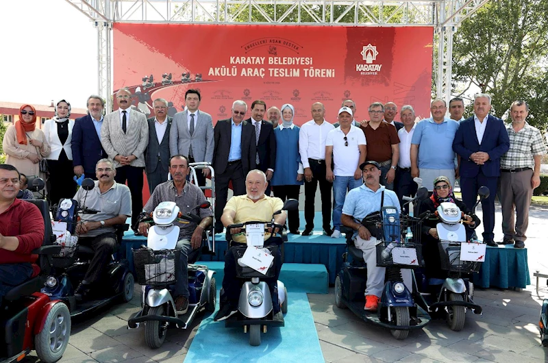 KARATAY BELEDİYESİ, ENGELLİ VATANDAŞLARA AKÜLÜ ARAÇ HEDİYE ETTİ