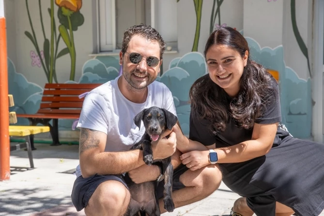 Konak’ta Can Dostların Yeni Yuva Mutluluğu