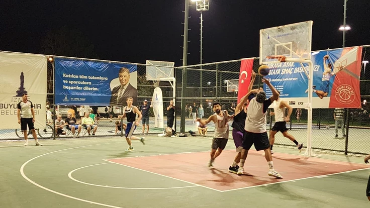 Sokak basketbolunda finale geri sayım