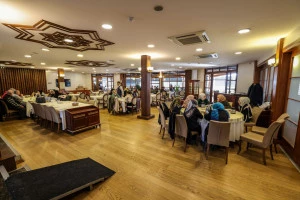 SOSYAL TESİSLERDE 65 YAŞ VE ÜZERİNE YÜZDE 20 İNDİRİM