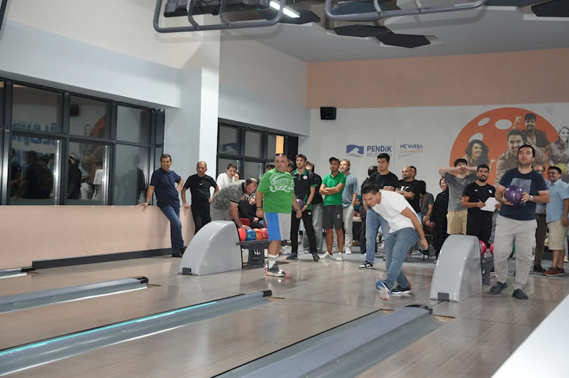 “Dünya Bowling Günü”nde Bowlingdeki Hünerlerini Sergilediler