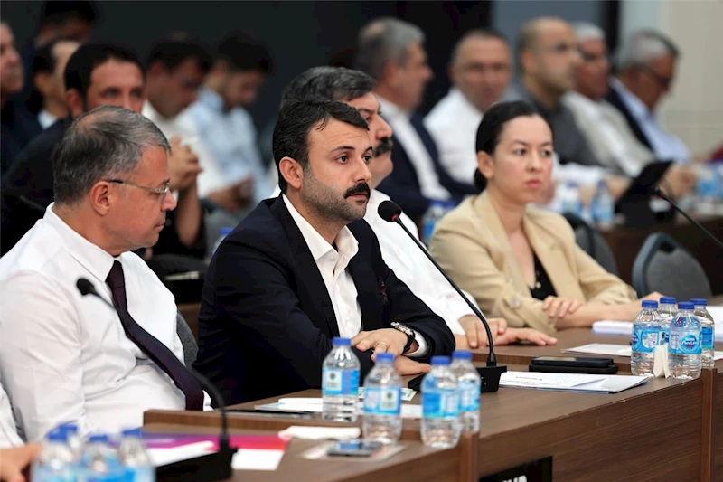 AKDENİZ BELEDİYESİ EŞI BAŞKAN AVUKAT SARIYILDIZ; 