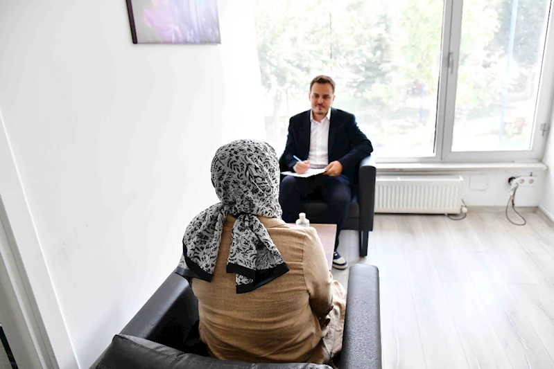 YUNUSEMRE’DE PSİKOLOG HİZMETİ BAŞLADI