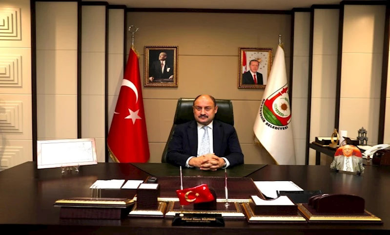 Başkan Mehmet Kasım Gülpınar, “Bağımsız Ve Birliştirici Siyaset Tarzının Fayda Sağlayacağı Kanaatindeyim”