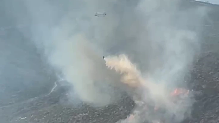 İki ilçede çıkan yangınlara İzmir İtfaiyesi’nden hızlı müdahale