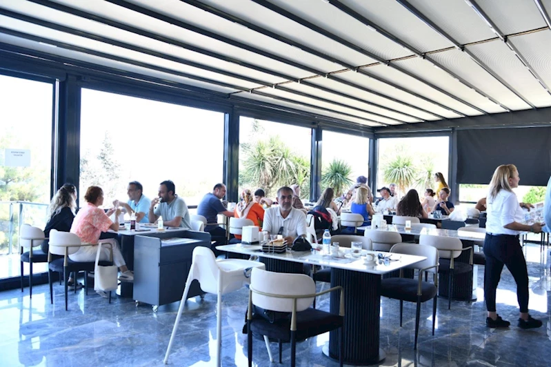 Amisos ve Sevgi Kafe’ye yoğun ilgi