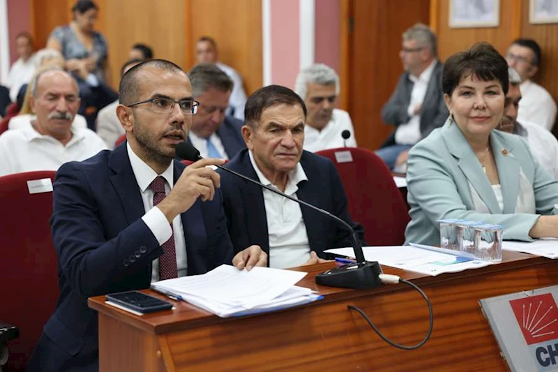 GENÇ: “LAİK VE BİLİMSEL EĞİTİMDEN GİDEREK UZAKLAŞILDI”