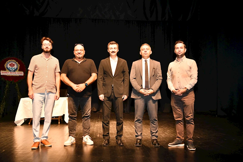 ŞEHİR TİYATROSU CANLANIYOR