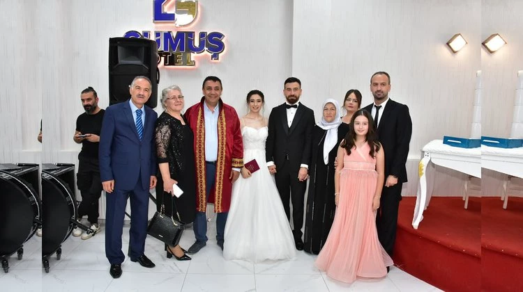 BAŞKANIMIZ, BUSE OKUMUŞ VE MUSA KARTAL KARDEŞLERİMİZİN DÜĞÜN TÖRENİNE KATILDI