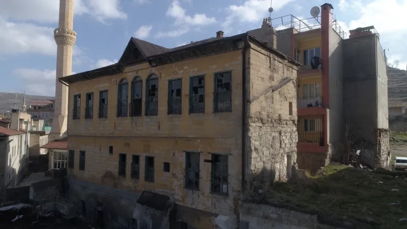 Atabey Konağı Restorasyonla Hayat Buluyor