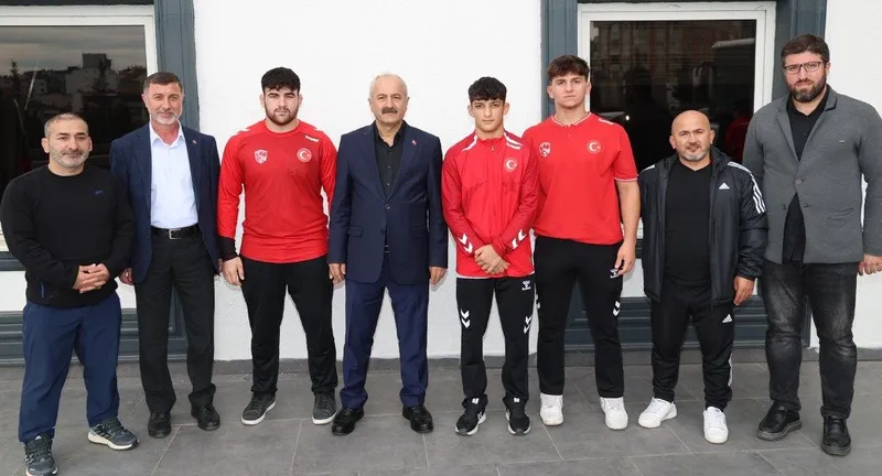 Gebzeli Güreşçiler Balkan Şampiyonası