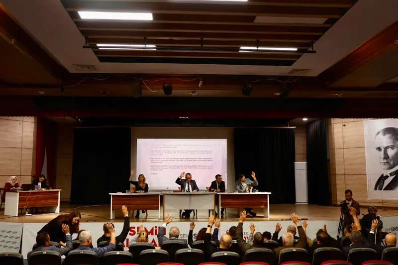 Yunusemre Belediyesi Ekim Ayı Meclis Toplantısı Tamamlandı