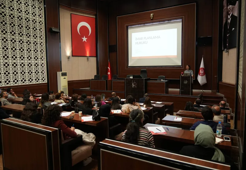 Keçiören Belediyesi Personeline Kentsel Dönüşüm Eğitimi