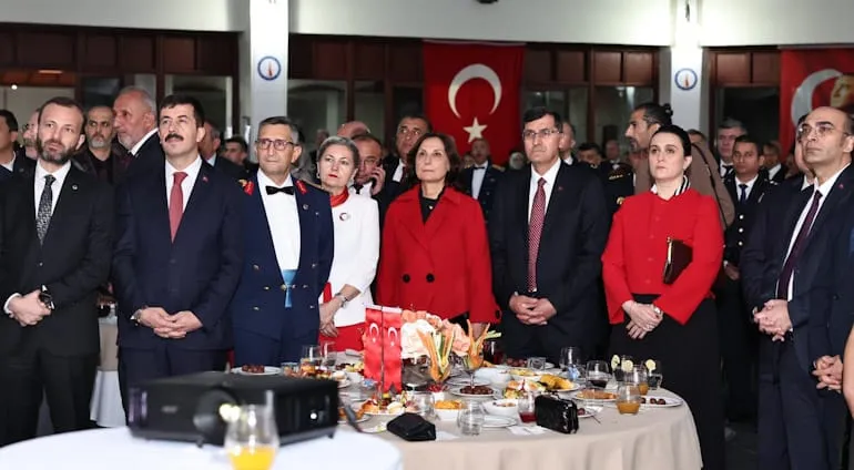 Kütahya Belediye Başkanı Eyüp Kahveci Cumhuriyet Bayramı Resepsiyonunda