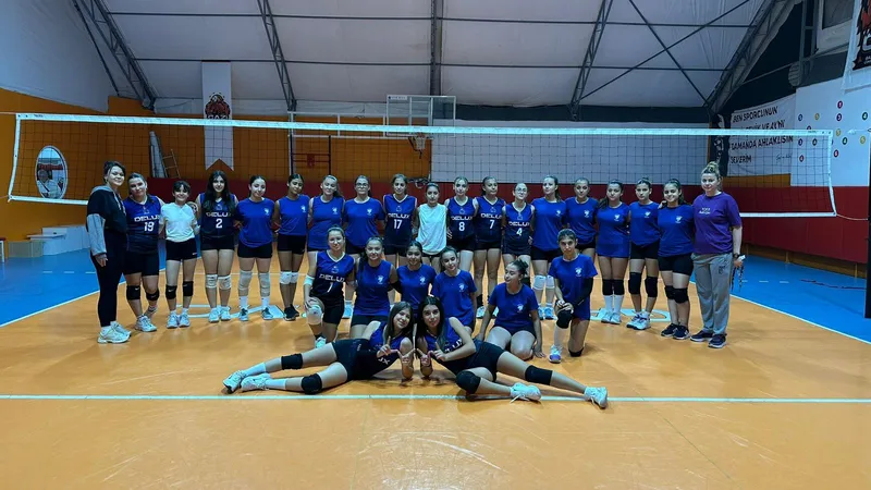 Mamak Belediyesi Voleybol Takımları Yeni Sezona Hazır