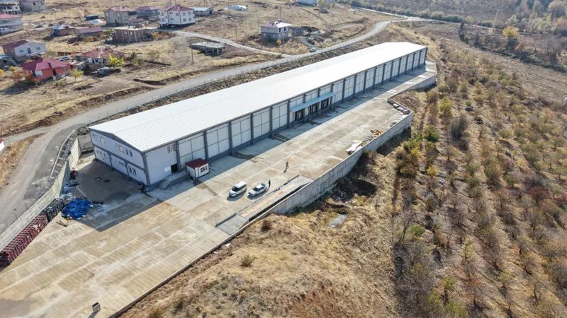 Göksun Soğuk Hava Deposu Yenilenerek Üreticilerin Hizmetine Hazır